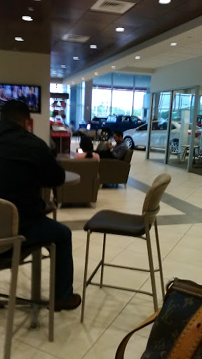 Toyota Dealer «Hartford Toyota Superstore», reviews and photos, 135 W Service Rd, Hartford, CT 06120, USA