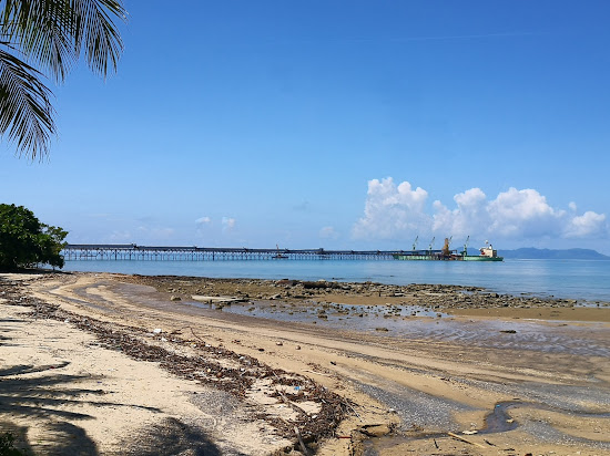 Laem Bong Beach