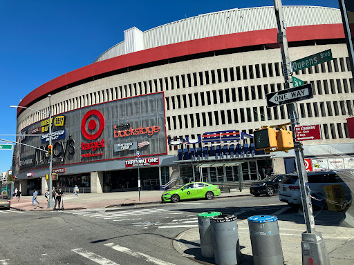 Shopping Mall «Queens Place», reviews and photos, 8801 Queens Blvd, Queens, NY 11373, USA