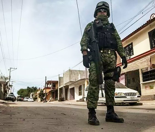 Federal police Laredo