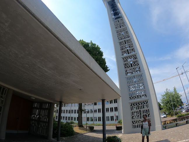 Römisch-katholische Pfarrei - Kirche