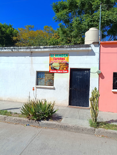 Tortillas hechas a Mano - Insurgentes Ote. 107C, Insurgentes, 79614 Rioverde, S.L.P., Mexico