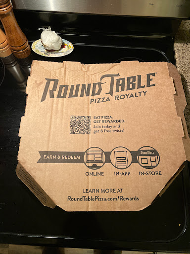 Pizza Restaurant «Round Table Pizza», reviews and photos, 7201 Archibald Ave, Rancho Cucamonga, CA 91701, USA