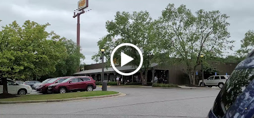American Restaurant «Cracker Barrel Old Country Store», reviews and photos, 1162 Wayne Ave, Chambersburg, PA 17202, USA