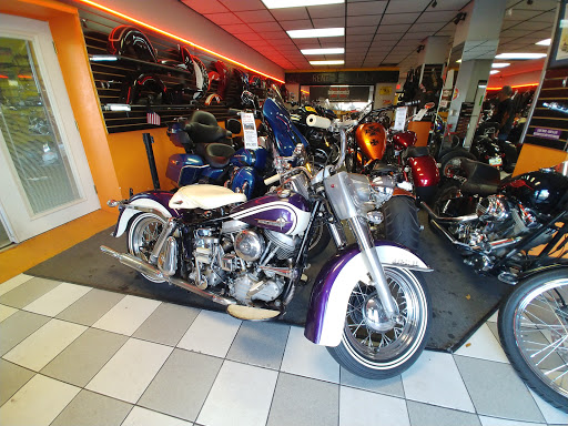 Motorcycle Dealer «Midwest Motorcycle Daytona», reviews and photos, 444 N Beach St, Daytona Beach, FL 32114, USA