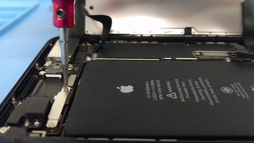 Cell Phone Store «7 Wireless Inc», reviews and photos, 4605 NW 7th St, Miami, FL 33126, USA