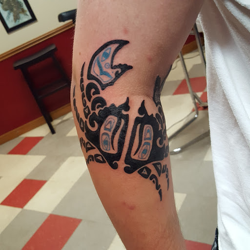 Tattoo Shop «Tattoo Garden», reviews and photos, 5205 S 2nd Ave, Everett, WA 98203, USA