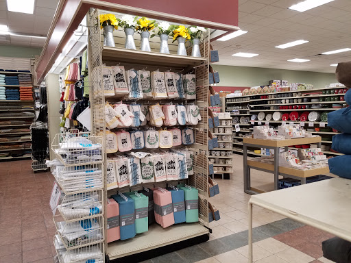 Home Goods Store «Christmas Tree Shops», reviews and photos, 100 Trotters Way, Freehold, NJ 07728, USA