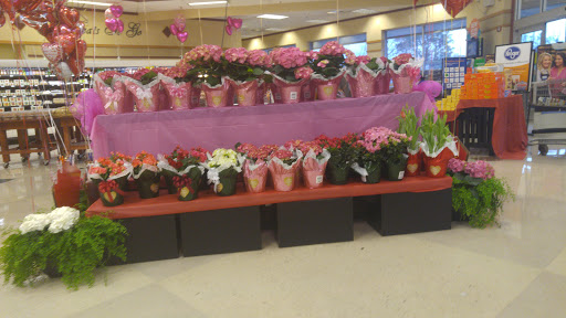 Grocery Store «Kroger», reviews and photos, 5664 Jonesboro Rd, Lake City, GA 30260, USA