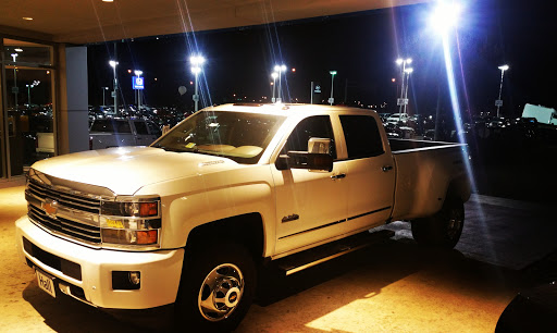 Chevrolet Dealer «Hall Chevrolet Chesapeake», reviews and photos, 3412 Western Branch Blvd, Chesapeake, VA 23321, USA