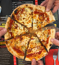 Pizza du Pizzeria V.I.Pizz Hyères à Hyères - n°3