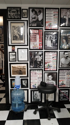 Tattoo Shop «Vertigo Tattoo & Body Piercing», reviews and photos, 7594 Shipyard Rd, Manns Harbor, NC 27953, USA