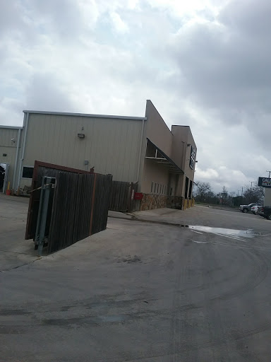 Auto Body Shop «Caliber Collision», reviews and photos, 1437 TX-46, New Braunfels, TX 78130, USA