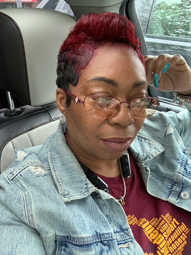 Beauty Salon «CHOP SHOP SALON», reviews and photos, 29827 W Nine Mile Rd, Farmington Hills, MI 48336, USA