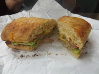 Sandwich au poulet du Sandwicherie Earl of Sandwich à Paris - n°16