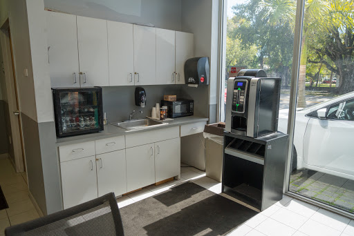 Nissan Dealer «AutoNation Nissan Miami», reviews and photos, 3345 SW 8th St, Miami, FL 33135, USA