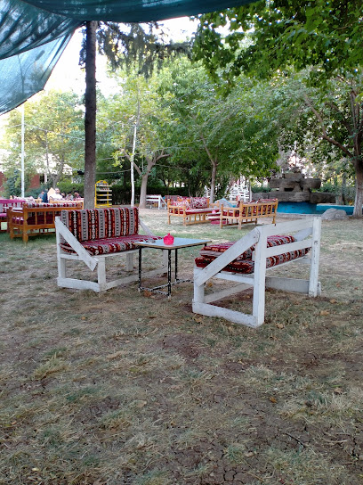 Fatih Parkı Aile Çay Bahçesi