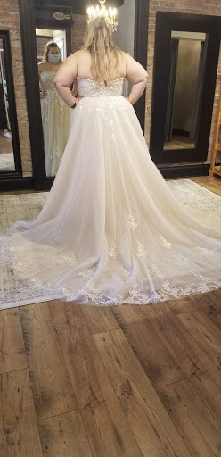 Bridal Shop «White Traditions Bridal House», reviews and photos, 827 N 2nd St, St Charles, MO 63301, USA