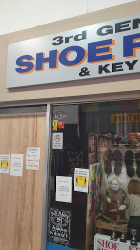 Reviews of Third Gen Shoe Repairs & Key Cutting in Leicester - Shoe store