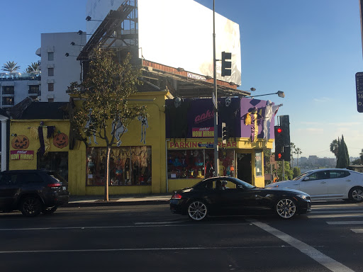 Gift Shop «Aahs! The Ultimate Gift Store», reviews and photos, 8878 Sunset Blvd, West Hollywood, CA 90069, USA
