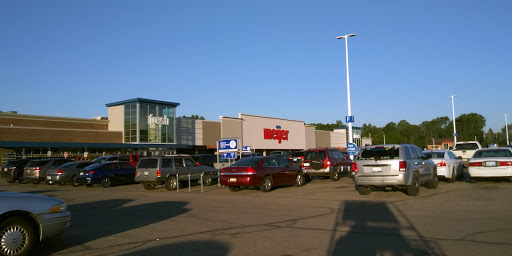 Grocery Store «Meijer», reviews and photos, 3333 E Michigan Ave, Jackson, MI 49202, USA