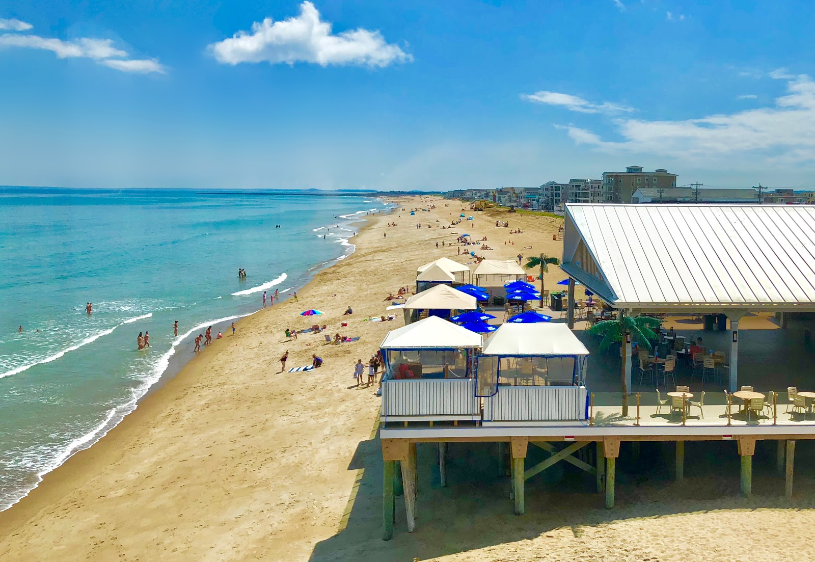 Foto von Salisbury beach mit beiger sand Oberfläche