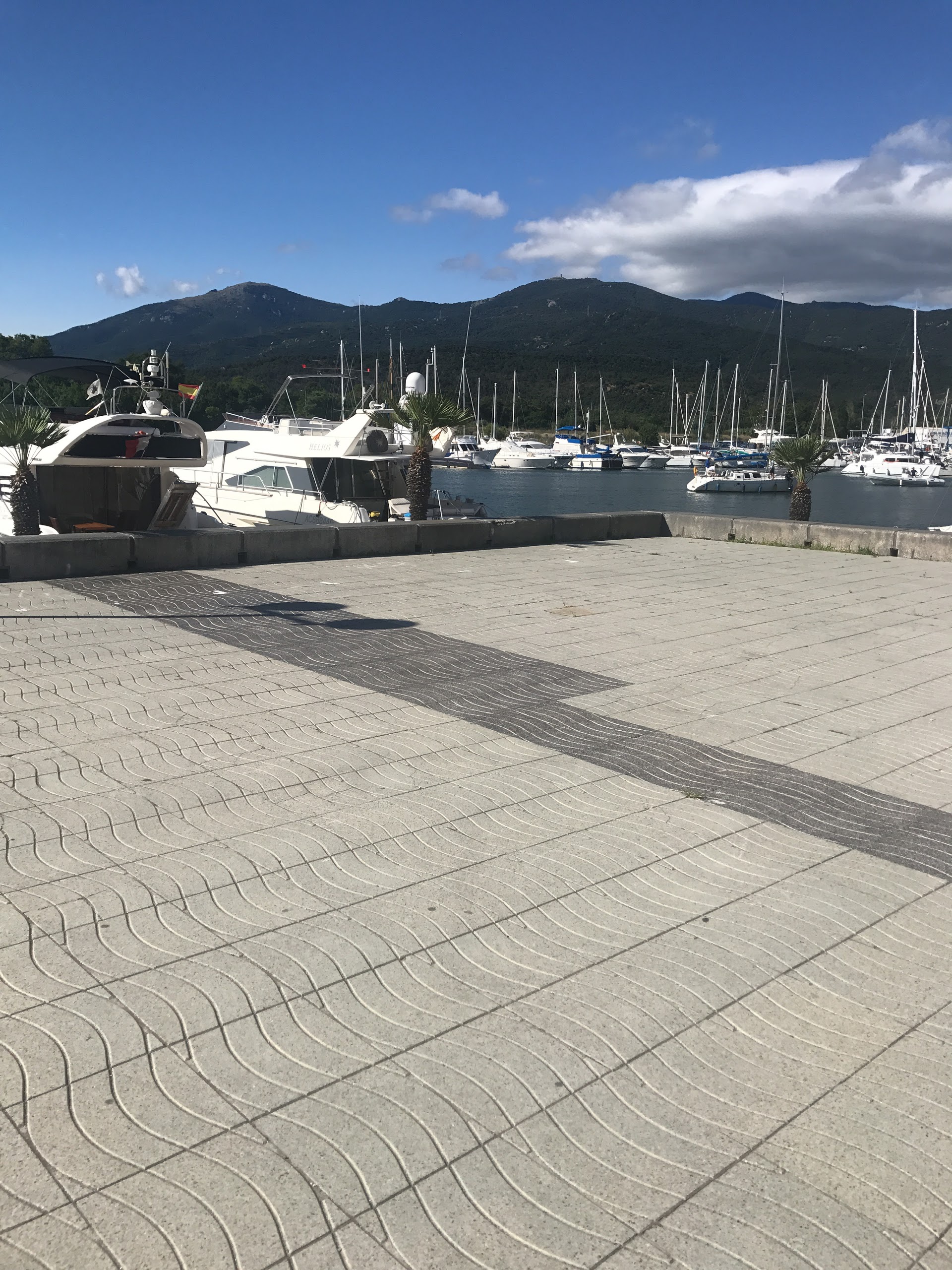 Photo n° 1 de l'avis de julien. fait le 14/07/2017 à 08:00