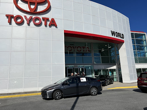Toyota Dealer «World Toyota», reviews and photos, 5800 Peachtree Industrial Blvd, Atlanta, GA 30341, USA