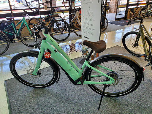 Bicycle Store «Chainwheel Drive», reviews and photos, 32796 US Hwy 19 N, Palm Harbor, FL 34684, USA
