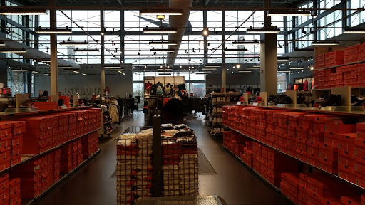 Sporting Goods Store «Nike Factory Store», reviews and photos, 30 N Arkansas Ave, Atlantic City, NJ 08401, USA