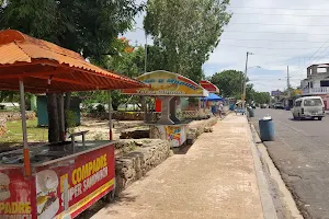 Monumento Padre Abreu image