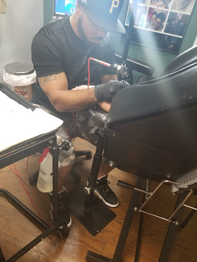 Tattoo Shop «Main Street Tattoo On Woodruff», reviews and photos, 1178 Woodruff Rd #7, Greenville, SC 29607, USA