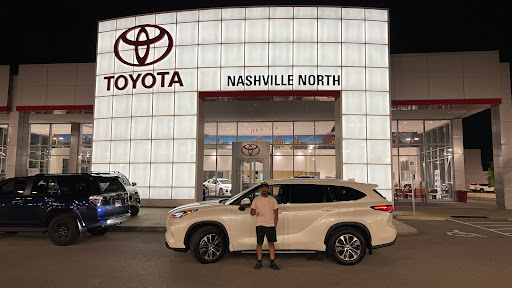 Toyota Dealer «Rivergate Toyota», reviews and photos, 1520 Gallatin Pike N, Madison, TN 37115, USA