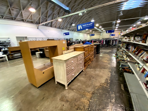 Thrift Store «Goodwill Store and Donation Center», reviews and photos, 3401 Fredericksburg Rd, San Antonio, TX 78201, USA