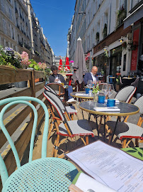Atmosphère du Restaurant La Petite Table à Paris - n°1
