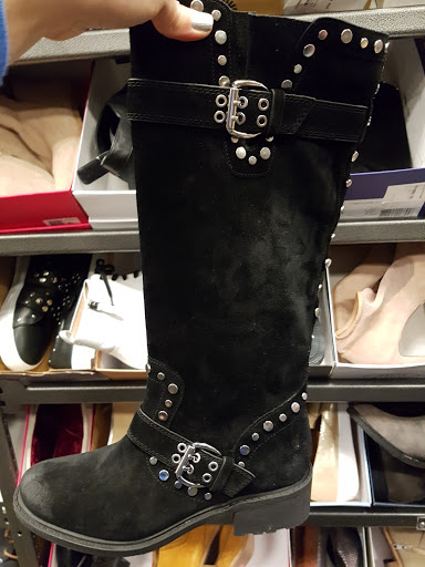 Stores to buy women's high boots Austin