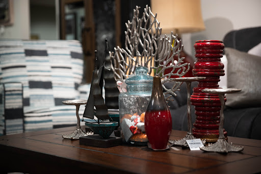 Furniture Store «La-Z-Boy Furniture Galleries», reviews and photos, 3970 Rickey St SE, Salem, OR 97317, USA