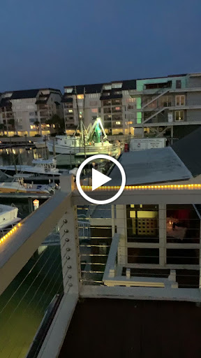 Seafood Restaurant «Gulfstream Café», reviews and photos, 1536 S Waccamaw Dr, Murrells Inlet, SC 29576, USA