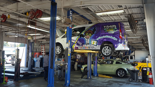 Ford Dealer «Hennessy Ford Lincoln Atlanta», reviews and photos, 5675 Peachtree Industrial Blvd, Atlanta, GA 30341, USA