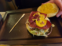 Hamburger du Restaurant de hamburgers Le Butcher à Paris - n°6