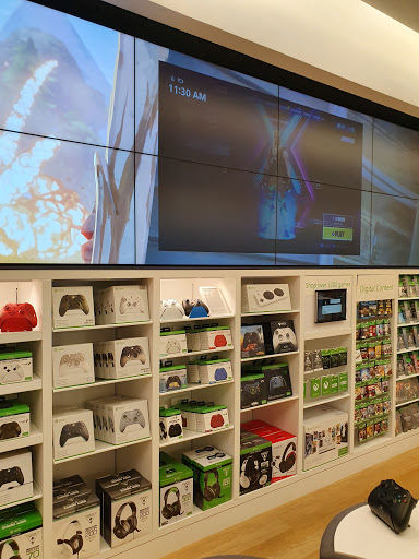 Computer Store «Microsoft Store - International Plaza», reviews and photos, 2223 N Westshore Blvd, Tampa, FL 33607, USA