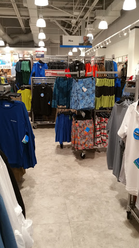 Sportswear Store «Columbia Sportswear Outlet Store», reviews and photos, 447 Great Mall Dr, Milpitas, CA 95035, USA