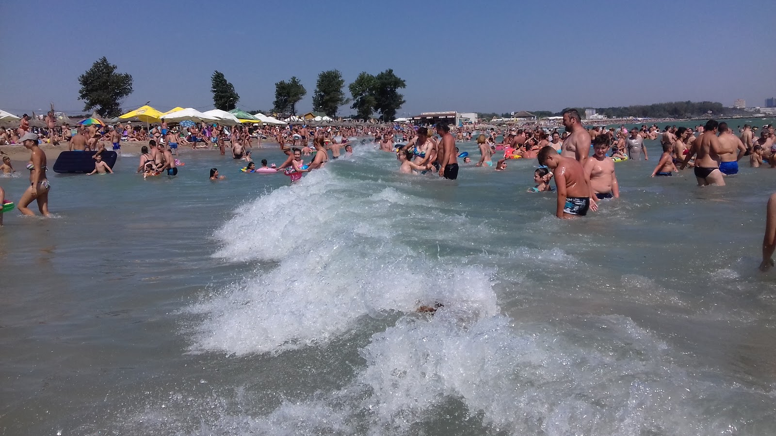 Fotografija Jupitrova Plaža in naselje