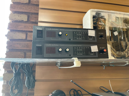 Donations Center «The Reuseum», reviews and photos