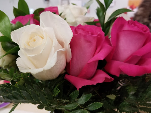 Florist «Dick Adgate Florist», reviews and photos, 2300 Elm Rd NE, Warren, OH 44483, USA