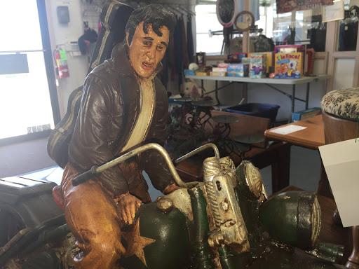 Thrift Store «Goodwill Store & Donation Center», reviews and photos, 1200 Market St, Lemoyne, PA 17043, USA