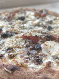 Pizza du La Genova - Pizzeria à Nantes - Pizzas, burgers, tacos et plats italiens - n°12
