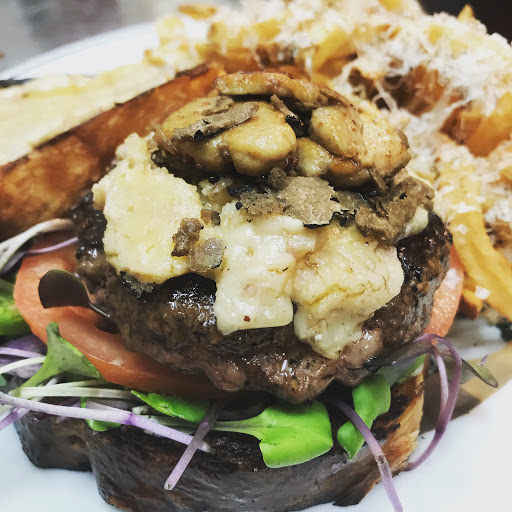 Wine Store «Wine Merchants & Vin205 Bistro», reviews and photos, 205 S Stratford Rd, Winston-Salem, NC 27103, USA