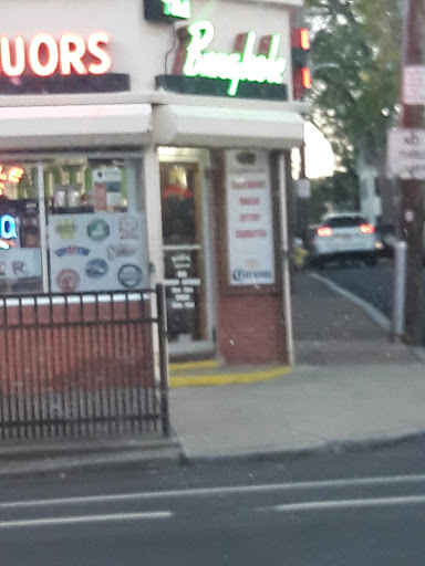 Liquor Store «Bung Hole Liquor Store», reviews and photos, 204 Derby St, Salem, MA 01970, USA