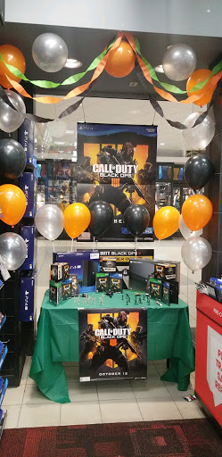 GameStop, 495 Union St, Waterbury, CT 06706, USA, 